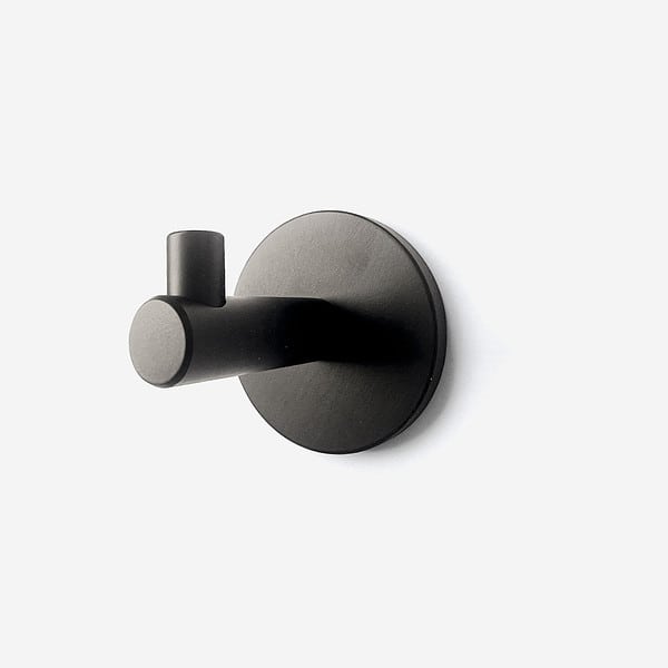 Izki Matte Black Wall Hook 2