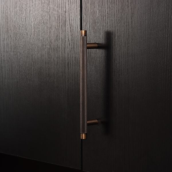 Antique Bronze Handle insitu 2