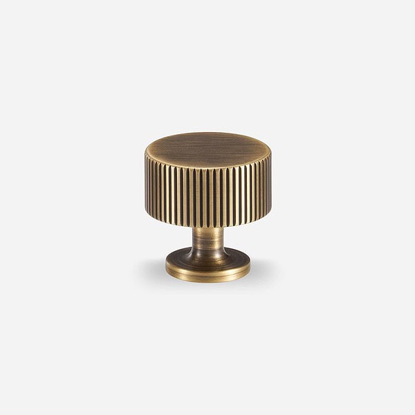 Celle Antique Bronze Knob 4